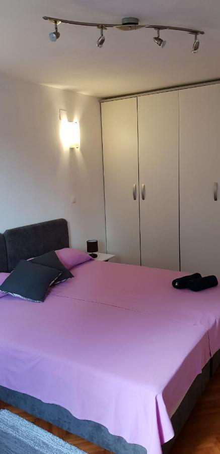 קארלובץ Apartman Gobac מראה חיצוני תמונה