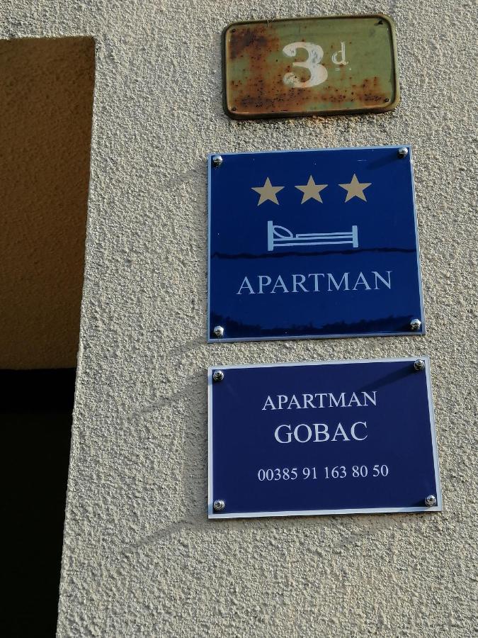 קארלובץ Apartman Gobac מראה חיצוני תמונה